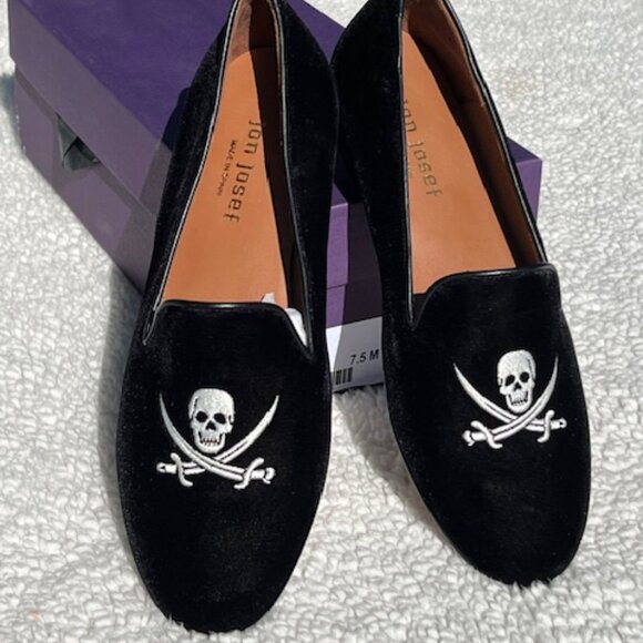 Jon Josef Gatsby Skull Loafers - Size 7.5  (Black Velvet) - Picture 2 of 3